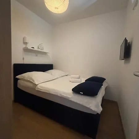 Apartment Dalmatinos Znjan Split