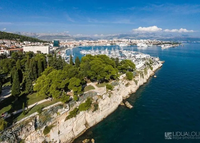 Apartamento Dalmatinos Znjan