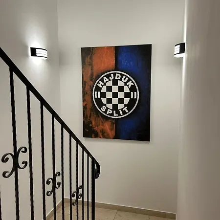 Dalmatinos Znjan Διαμέρισμα