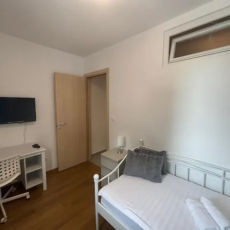 Appartement Dalmatinos Znjan *