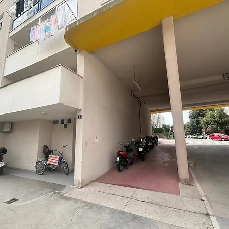 Apartamento Dalmatinos Znjan