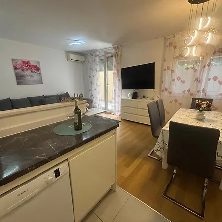 Dalmatinos Znjan Σπλιτ