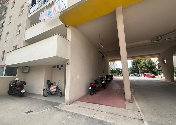 Apartamento Dalmatinos Znjan