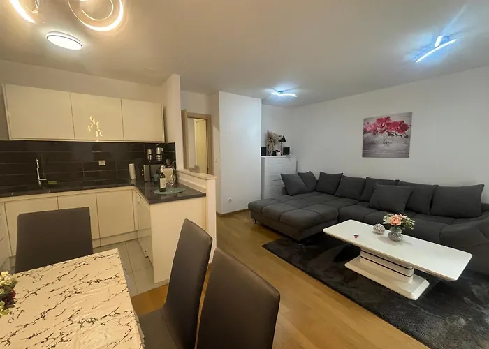 Apartamento Dalmatinos Znjan