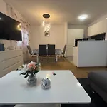 Apartment Dalmatinos Znjan *