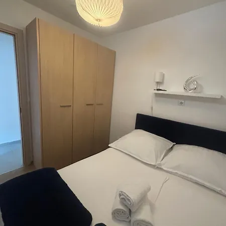 Apartment Dalmatinos Znjan *