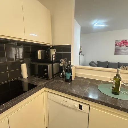 Dalmatinos Znjan Apartment *