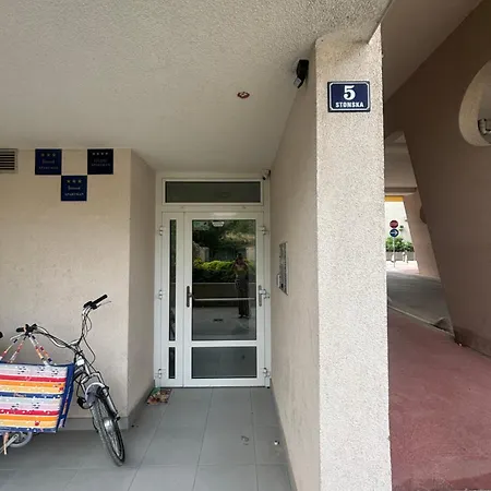 Dalmatinos Znjan Apartment *