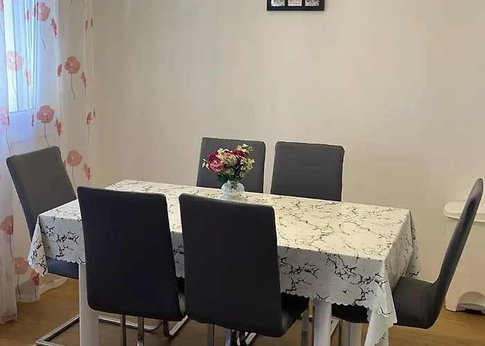 Апартаменты Dalmatinos Znjan